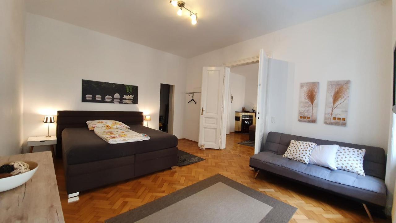 Gorgeous Viennese Apartment 10 Min To City Center Ngoại thất bức ảnh