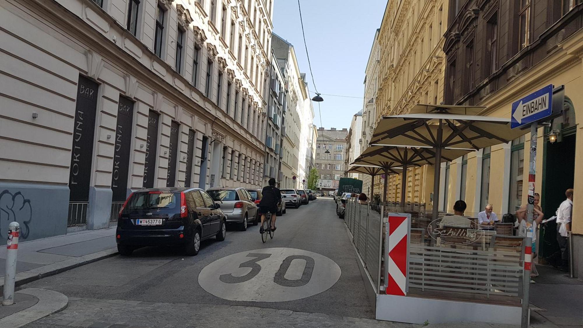 Gorgeous Viennese Apartment 10 Min To City Center Ngoại thất bức ảnh